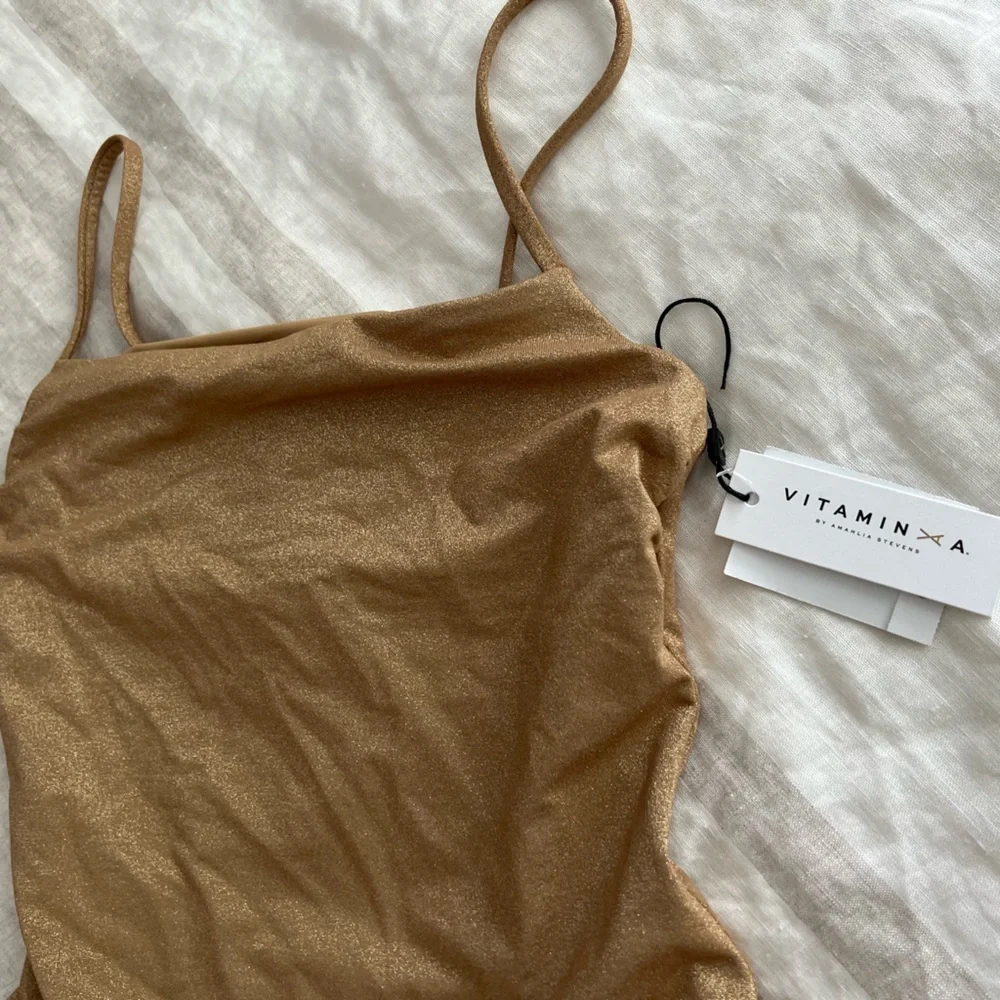 Vitamin A Jenna high leg one piece. - Picture 6 of 12